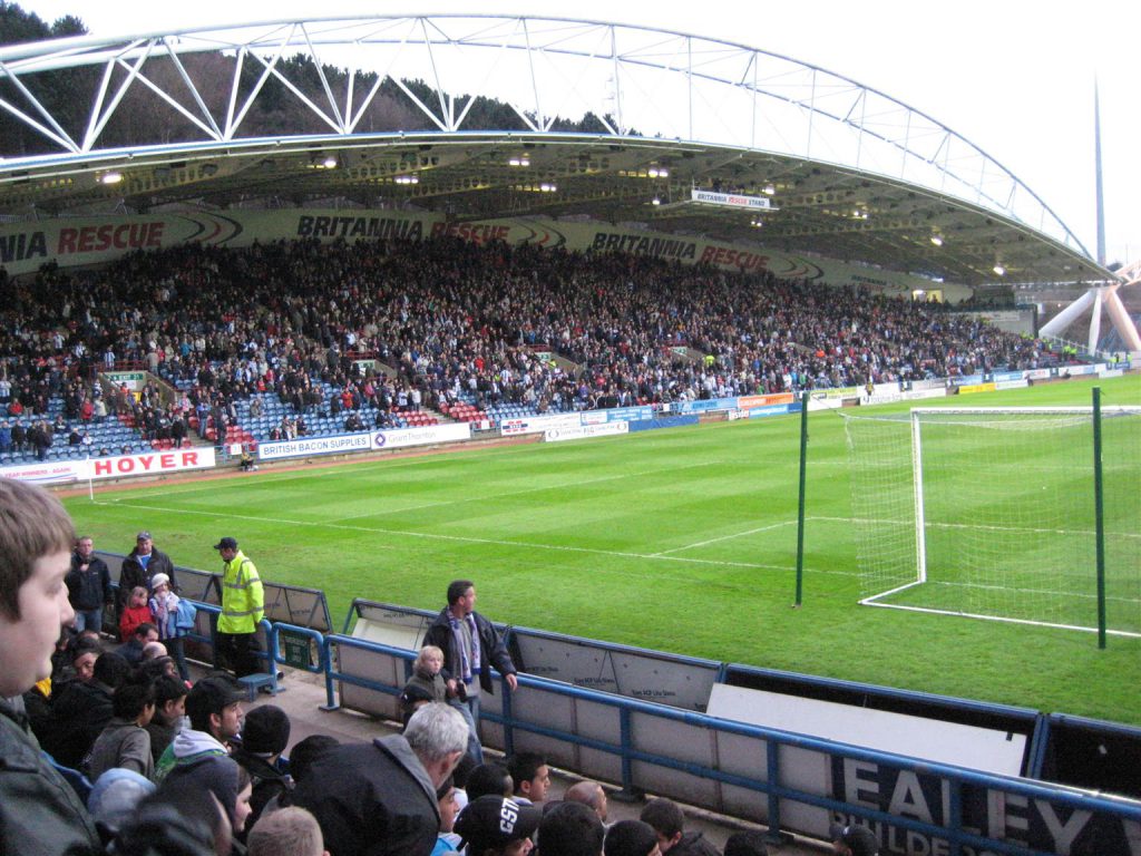 galpharm-stadium_2010_03