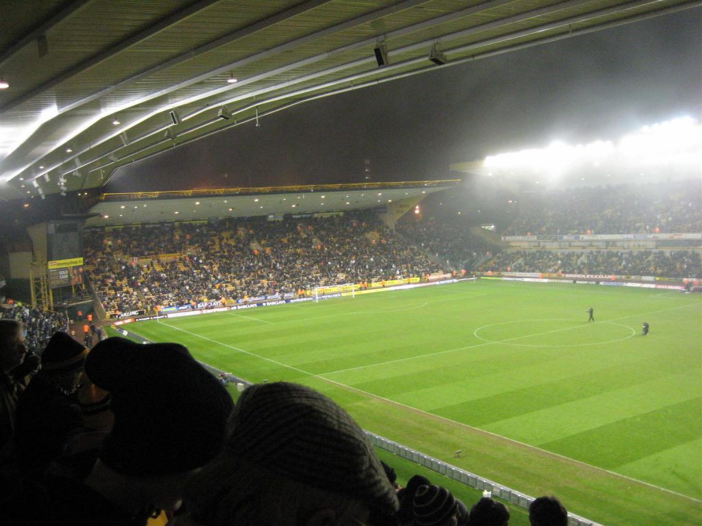 molineux_2009_03